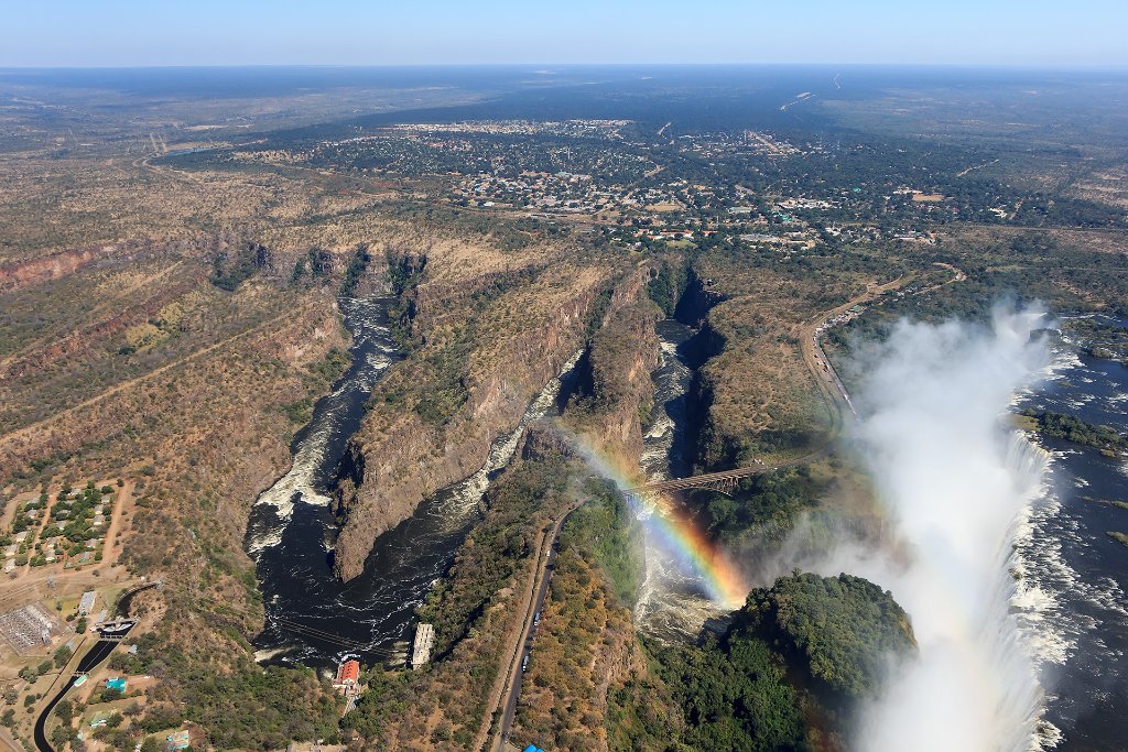 05-The Zambezi gorge.jpg - The Zambezi gorge